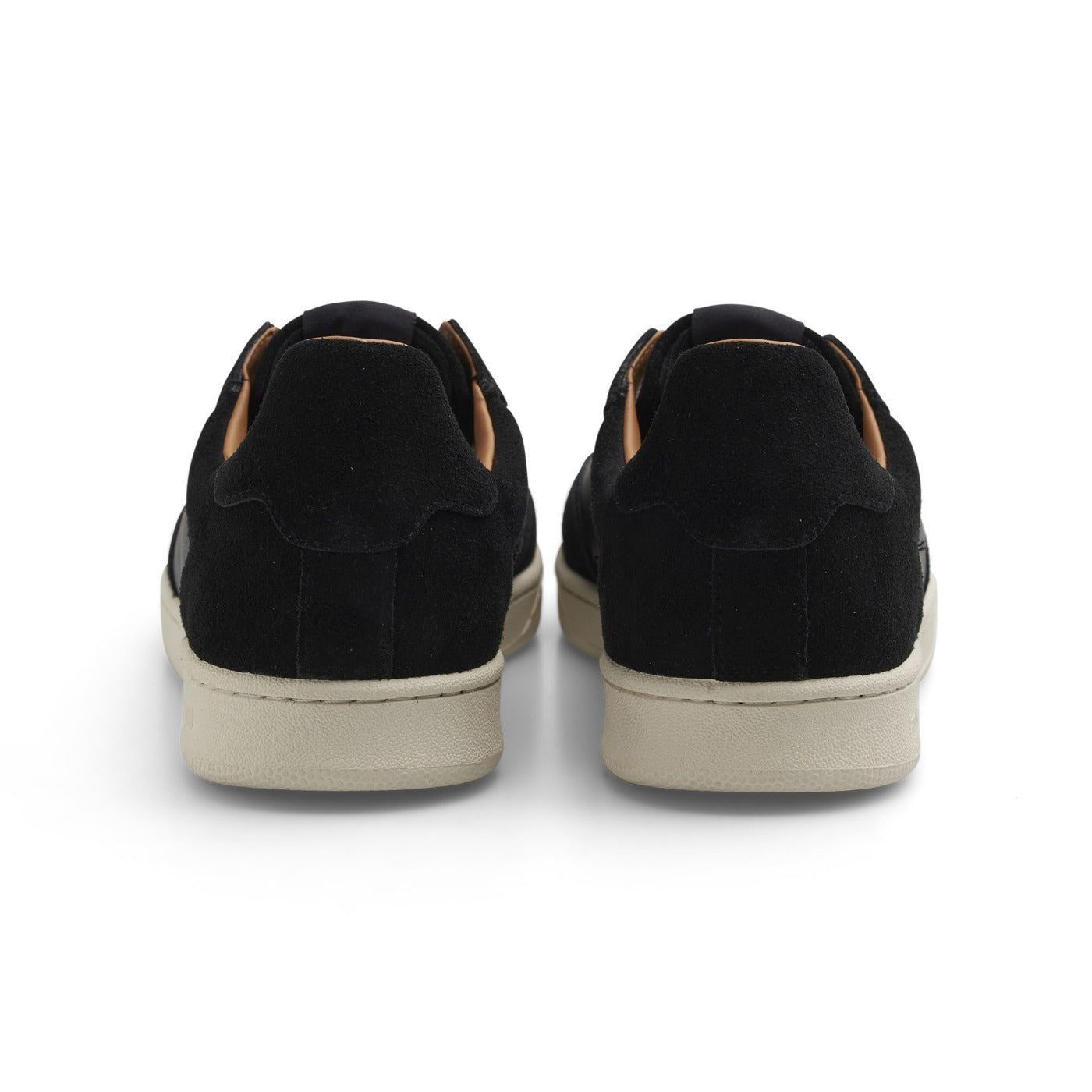 CM001, Black/White