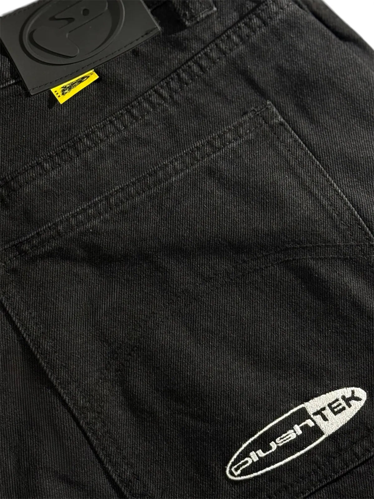 Teddy Jean, Black